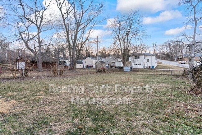 Foto del edificio - 801 Thomas Ave