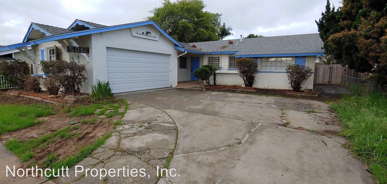 Primary Photo - 4 br, 2 bath House - 5012 Genesee Ave.