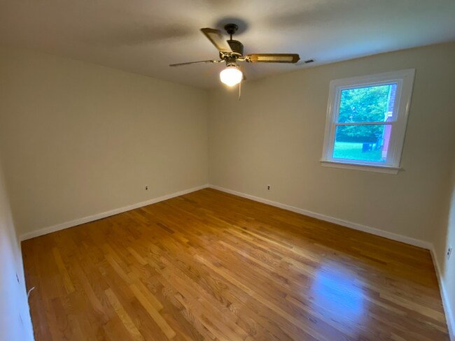 Foto del edificio - 1599 Early St