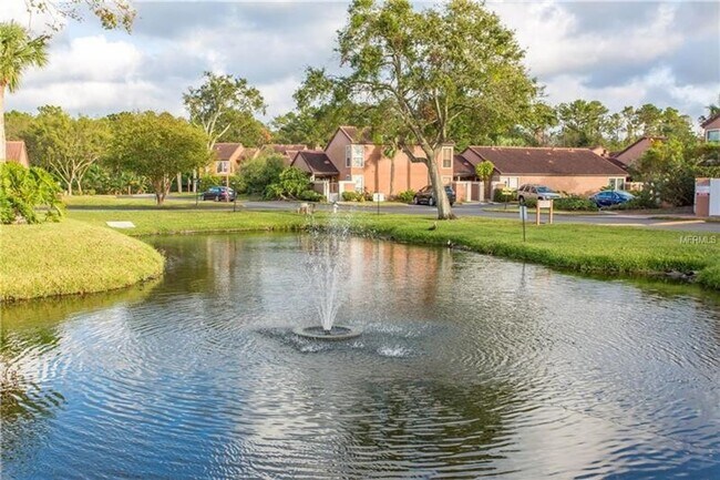 Foto del edificio - Stunning All Upgraded 2/2 Condo x Rent @ Winter Park Village next to Full Sail !