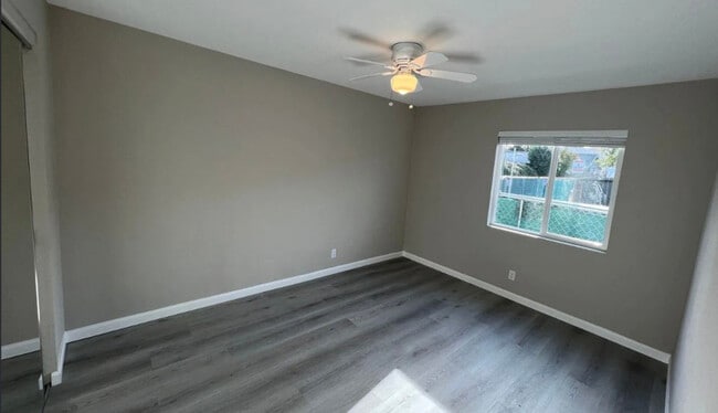 Foto del edificio - 808 Adams St