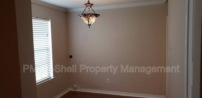 Foto del edificio - 4700 Tradewinds Dr