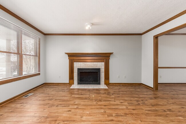 Building Photo - 8321 Talia Ct