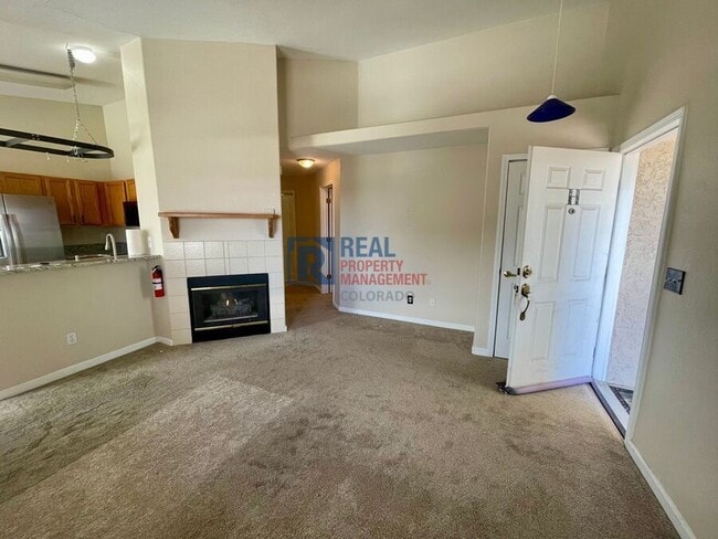 Building Photo - 3890 Strawberry Field Grove