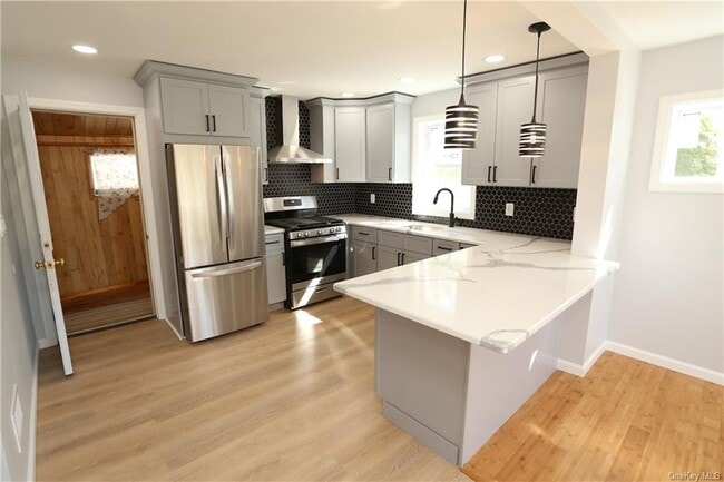 Building Photo - 149 Brightwood Ave