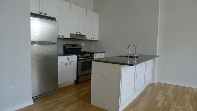 Foto del edificio - 7113 60th Ln