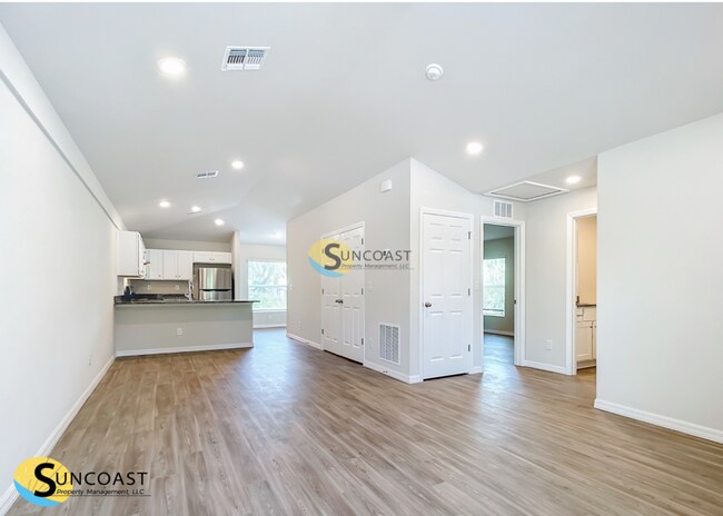 Foto del edificio - New Construction Duplex