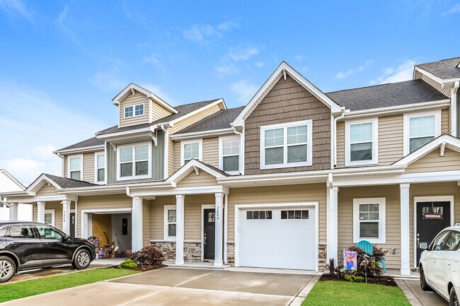 Building Photo - 7244 Bellacroft Dr, Leland, NC