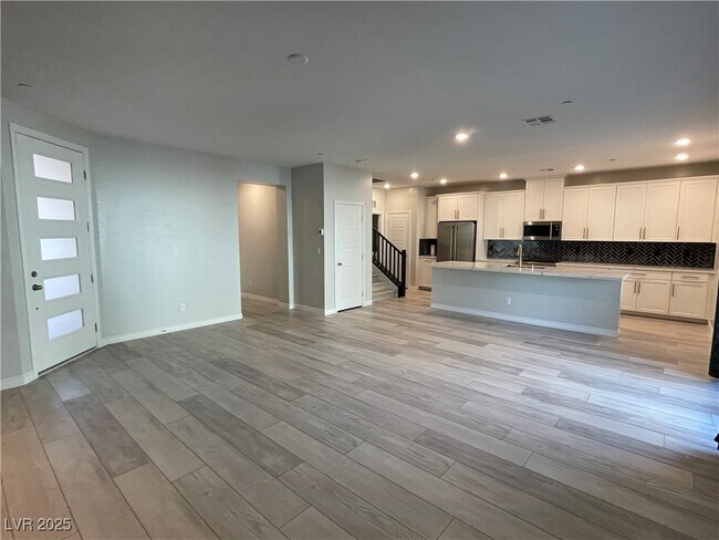 Foto del edificio - 600 Carriage Hill Dr