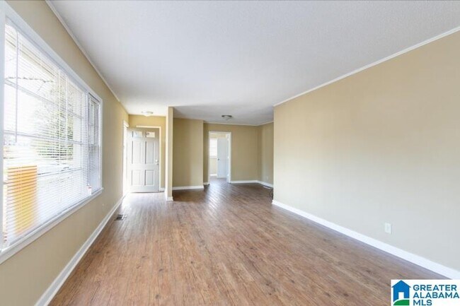 Building Photo - 500 Tupelo Rd