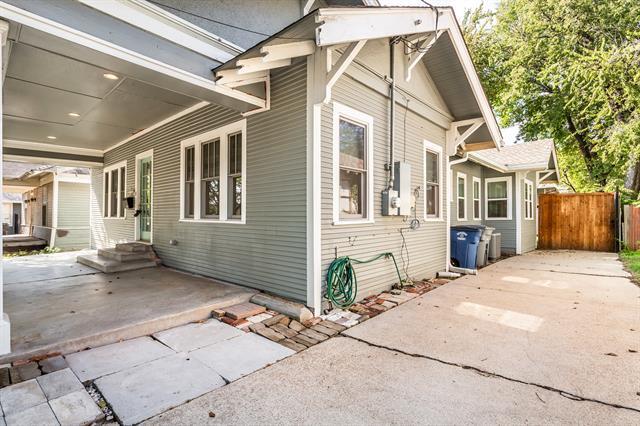 Foto del edificio - 5327 Worth St