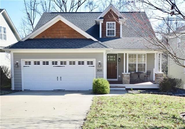 Foto principal - 808 Meade Ave