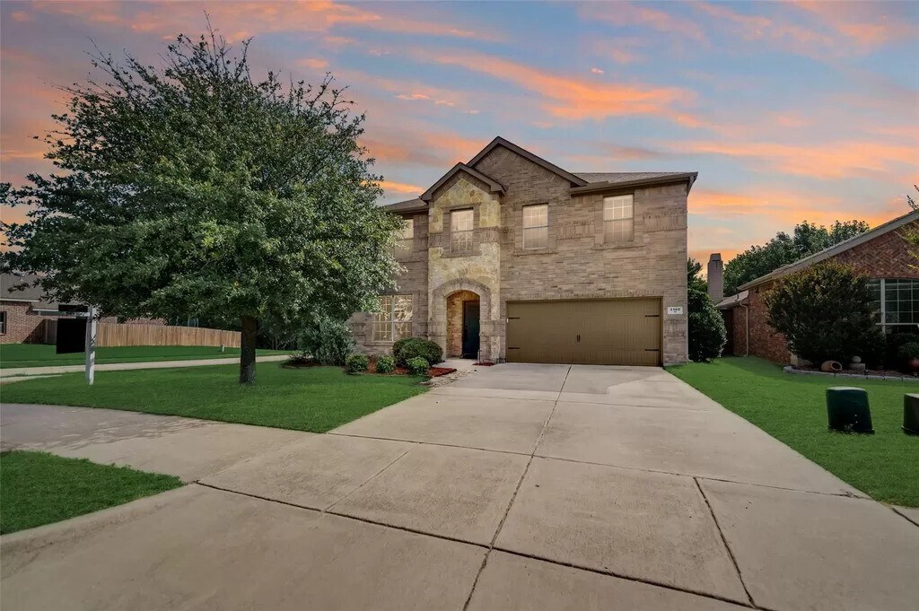 Foto principal - 3100 Whispering Pine Blvd