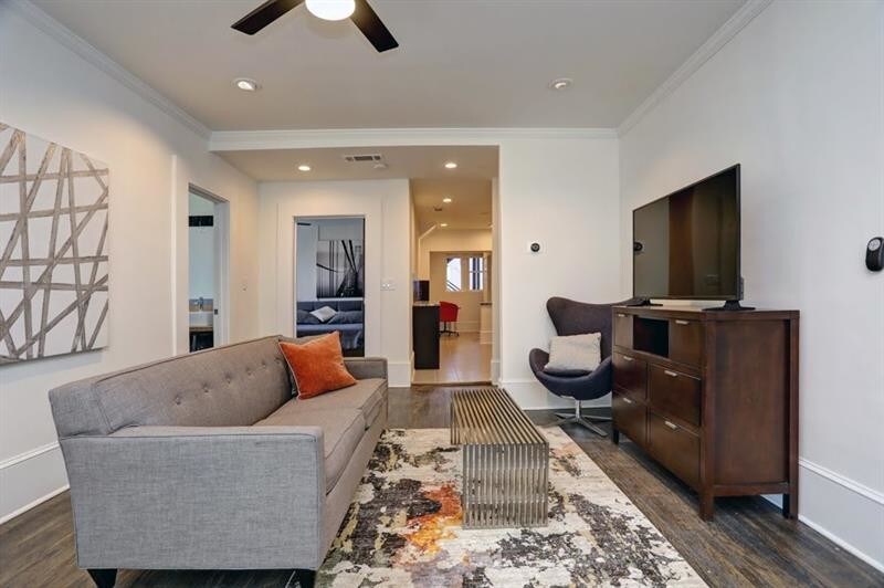 Foto principal - 691 Juniper St NE