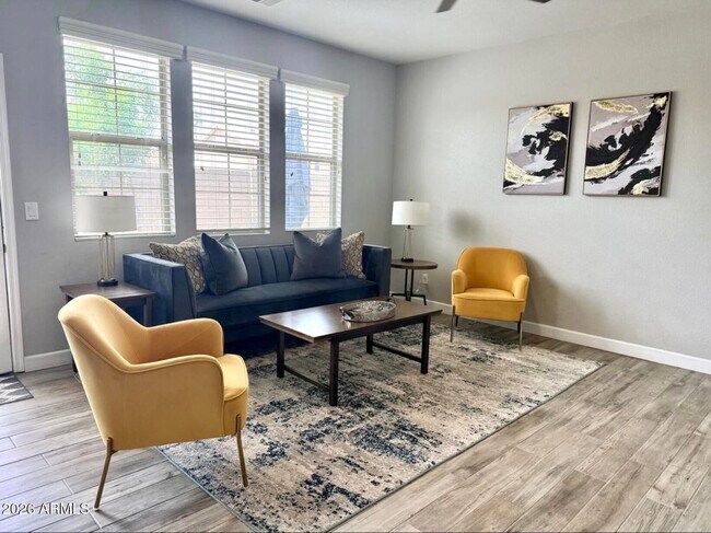 Foto del edificio - 3708 E Kerry Ln