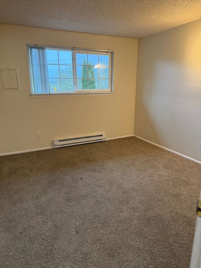 Foto del edificio - Second floor unit