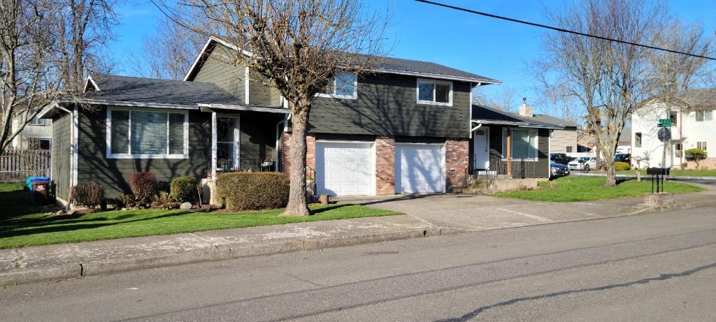 Foto principal - 3595 NE 8th St