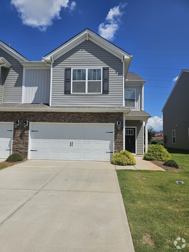 Building Photo - 509 Yellow Fox Rd
