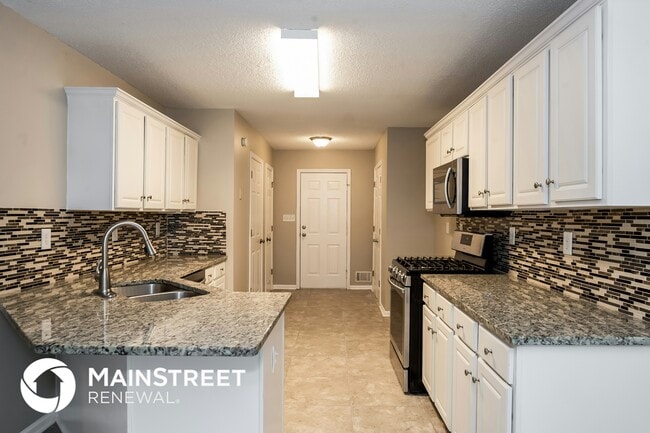 Building Photo - 300 Dailey's Plantation Dr