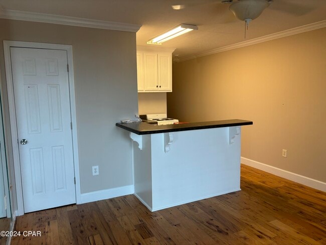 Building Photo - 5505 Sun Harbor Rd