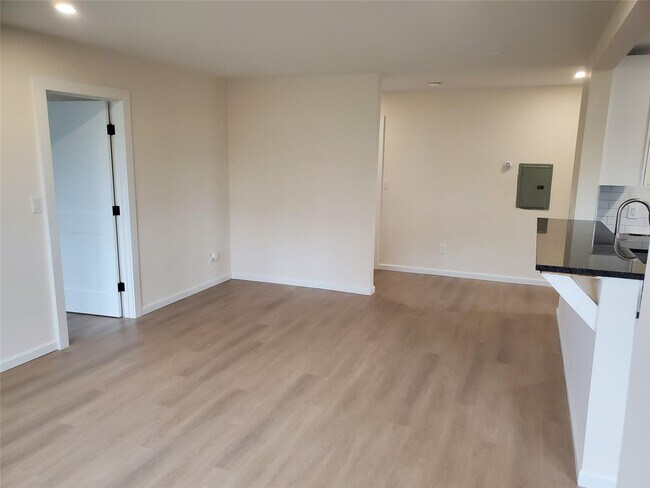 Foto del edificio - 958 Rockaway Ave