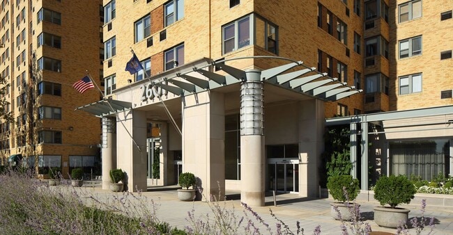 Building Photo - Condo For Rent - Art Museum/Fairmount