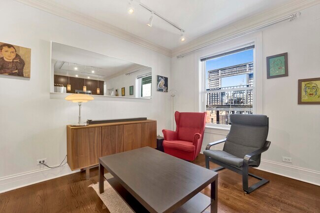 Foto del edificio - 2026 N Burling St