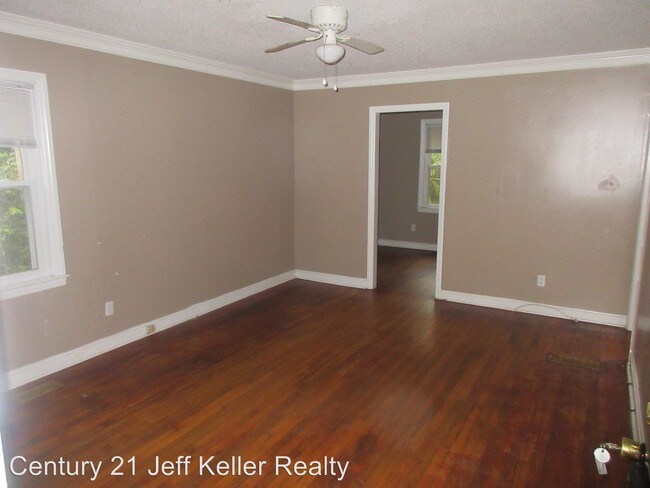 Building Photo - 3 br, 1 bath House - 316 Mears St.