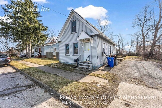 Foto del edificio - 12937 W Erwin Ave., Cleveland - Incredible...