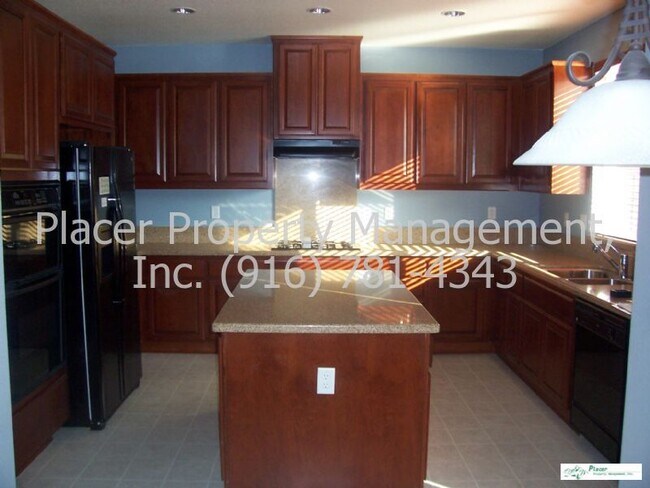 Building Photo - 8297 Sienna Loop