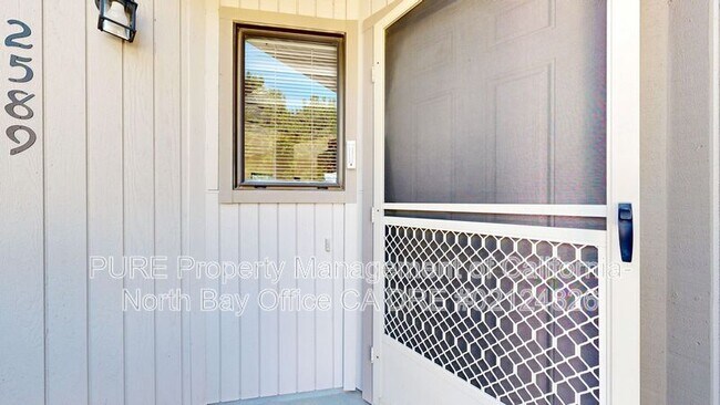Foto del edificio - 2589 Westberry Dr