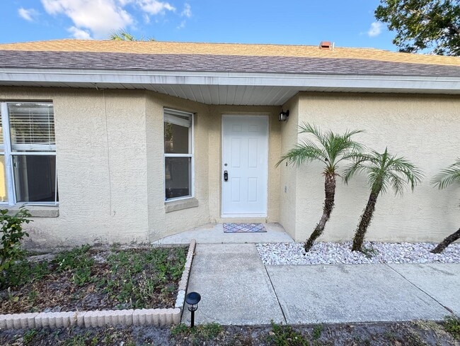 Foto del edificio - 10313 Crystal Point Dr