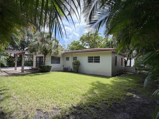 Building Photo - 828 Lorca St