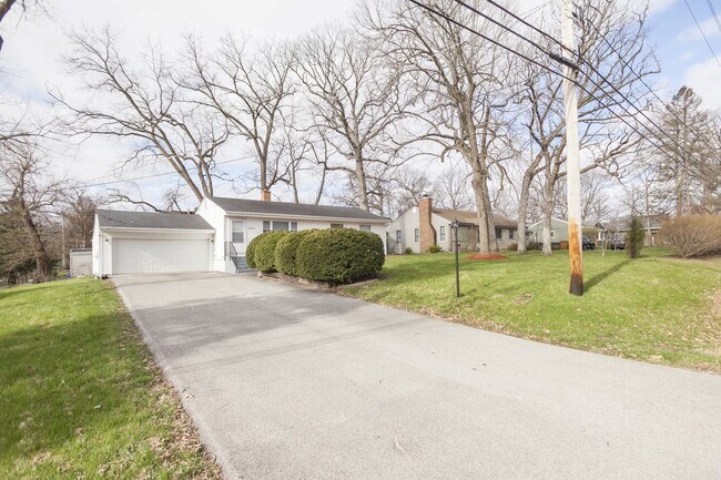 Foto del edificio - 24224 N Old McHenry Rd
