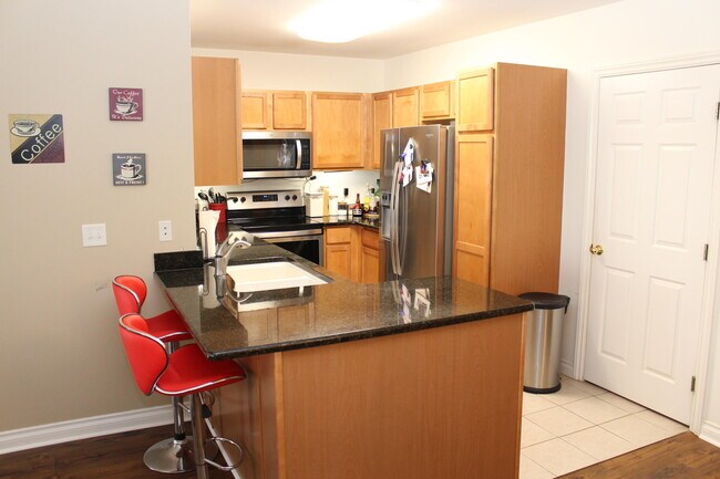 Foto del edificio - 5734 Hampshire Ln