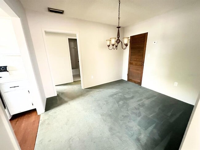 Building Photo - 3601 Cypress Gardens Rd