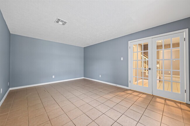 Foto del edificio - 6715 Greenvale Ln