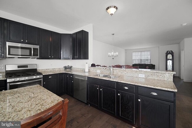 Building Photo - 1310 Carrick Ct