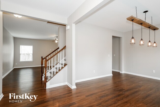 Foto del edificio - 7730 E Berkeley Rd