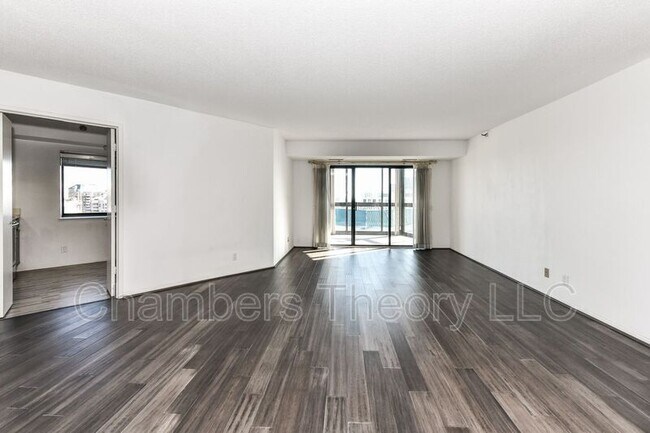 Foto del edificio - 900 N Stafford St