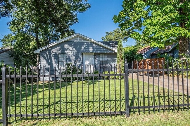 Building Photo - 4127 Opal Ave