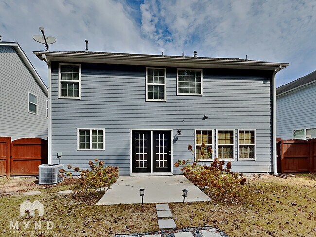 Foto del edificio - 2260 Valley Creek Dr