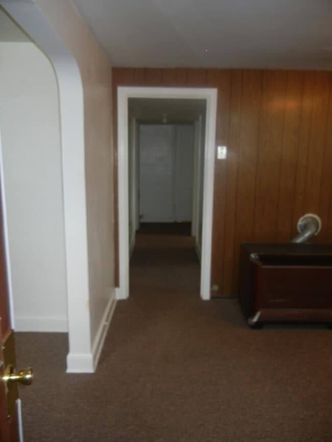 Building Photo - HOD620
