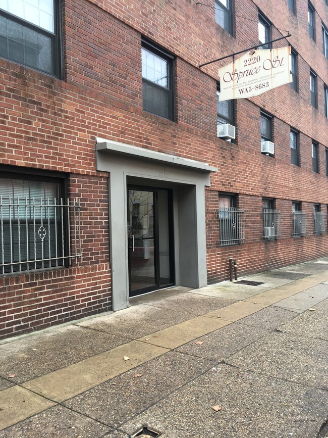 Foto del edificio - 2220 Spruce St