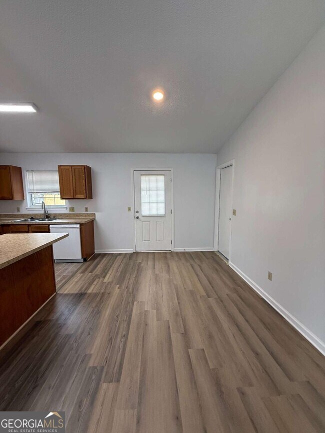 Foto del edificio - 105 Boxwood Ct