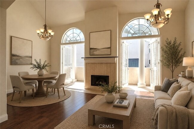 Photo - 930 N Doheny Dr Apartment