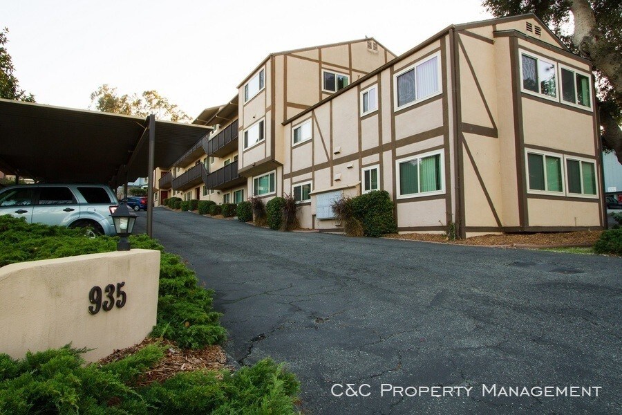 Primary Photo - 935 Lighthouse Ave