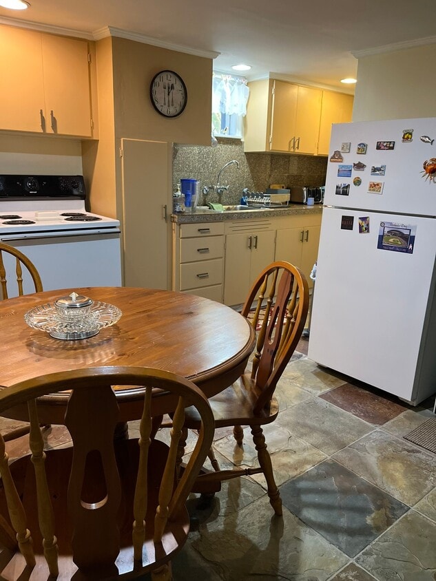 Photo - 3020 NW 60th St (Seattle, WA)