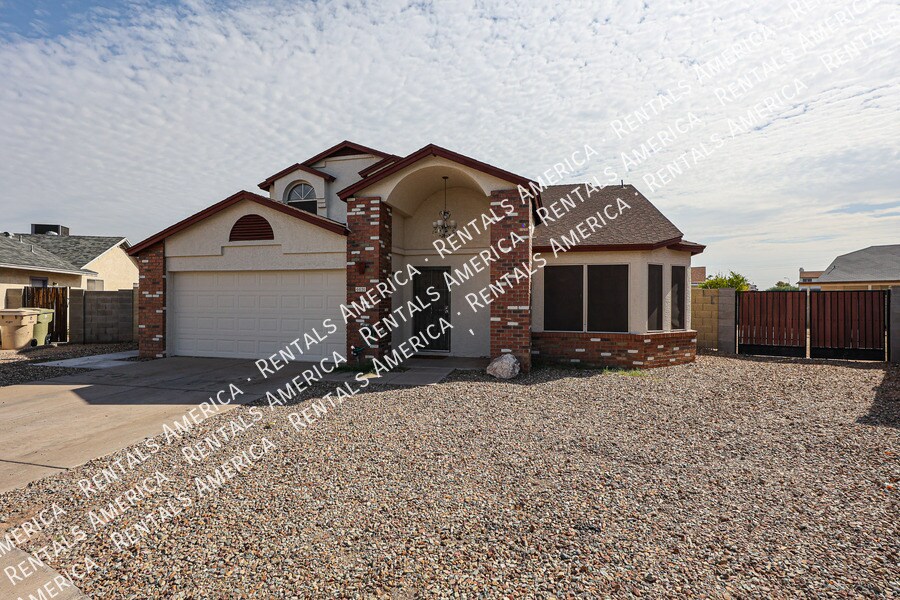 Primary Photo - 6631 N 84th Dr