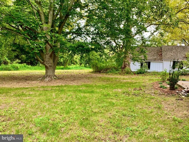 Building Photo - 32 Mill Ln